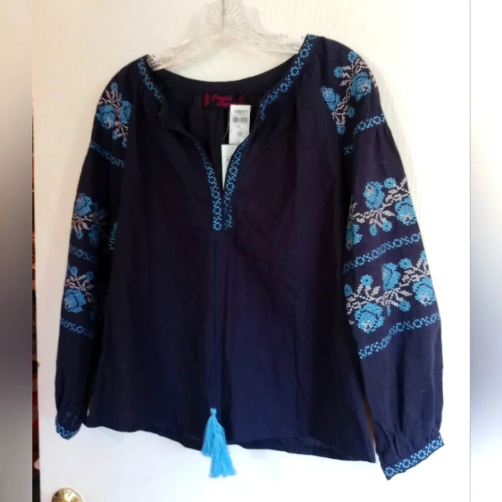 Cowgirl Legend‎ NWT Sz. Small Blue 100% Cotton Embroidered Top - Picture 3 of 13